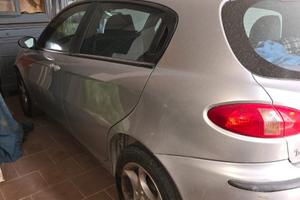 Alfa romeo 147 - 2002 - BOLLO PAGATO 1 ANNO