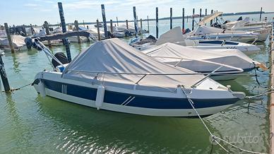 Bellingardo 5,5 mt con Suzuki 40Hp senza patente n