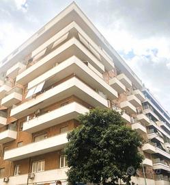 Appartamento di 151 m² con 5 locali a Roma