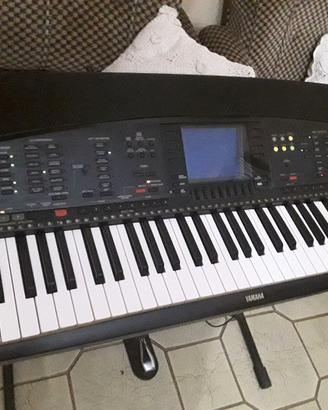 Tastiera Yamaha PSR7000