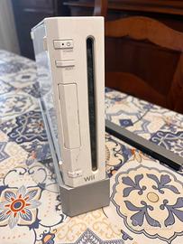 Nintendo wii , con balance, volante e giochi