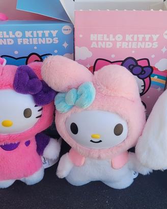 peluche hello kitty and friends 