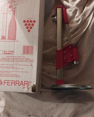 Tappatrice colonna Ferrari