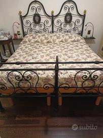Letto matrimoniale in ferro battuto