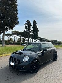 MINI 1.6 ADATTA NEOPATENTATI