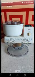Robot da cucina Bosch universal .
