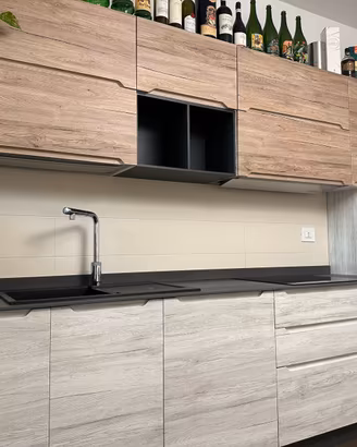 Cucina top quality con elettrodomestici