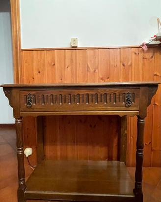 Elegante Mobiletto Consolle in Legno