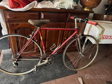 Bici da corsa Bressan — rossa