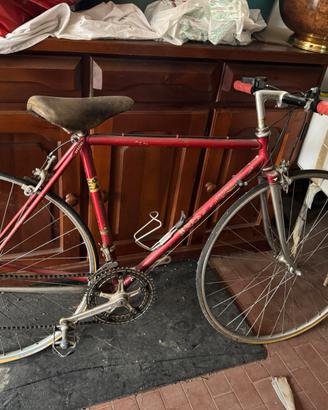 Bici da corsa Bressan — rossa