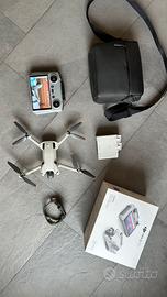 DJI Mini 4Pro fly more combo (DJI RC 2)