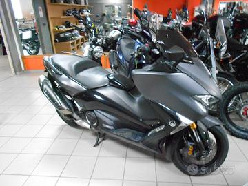 Yamaha T Max 530