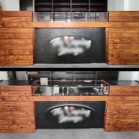 Bancone Per Negozio In Legno Con Vetrina Led