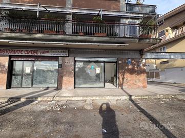 NEGOZIO A ROMA