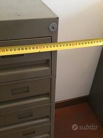 SOLO RITIRO 2 Olivetti Cassettiere drawer units