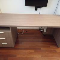 Scrivania in Legno Per Uffico/Camera