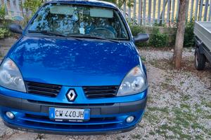 Renault Clio 2 serie 1.2 16V NEOPATENTATI 75CV