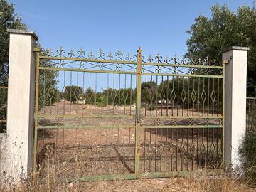 Comodo Terreno su strada Recintato