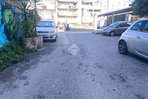 AUTORIMESSA A NAPOLI