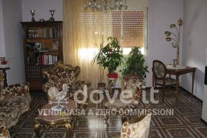 Appartamento di 145 m² con più di 5 locali e box a