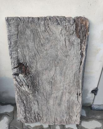 STIPITE IN LEGNO ANTICO