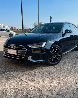 Audi A4 Avant 30 TDI/136 CV S tronic Business Adva