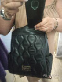 borsa di pelle nera