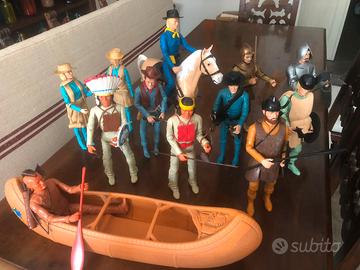 12 action figures Marx Toys anni 60 e accessori