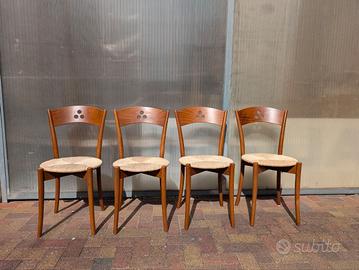 4 Sedie in legno di faggio - nuove mai usate