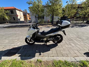 moto honda integra 750 sport dct