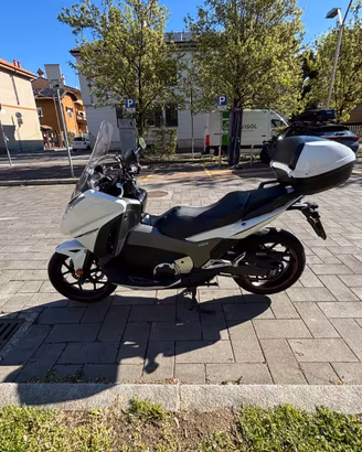 moto honda integra 750 sport dct