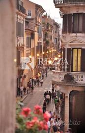 Immobile di 90 m² con 3 locali a Roma