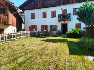 Appartamento di 135 m² con 5 locali e box auto dop