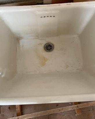 2 lavandini da lavanderia in ceramica