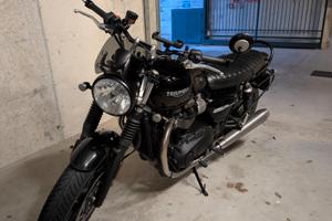 Triumph Street twin