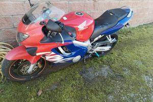 CBR 600 F