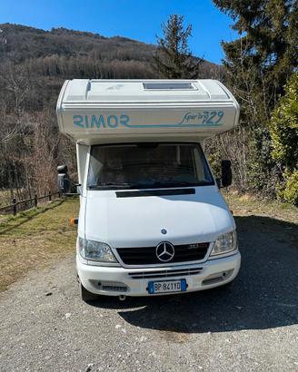 camper mansardato RIMOR Superbrig 729