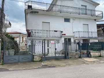 Appartamento di 69 m² con 4 locali a Carinola