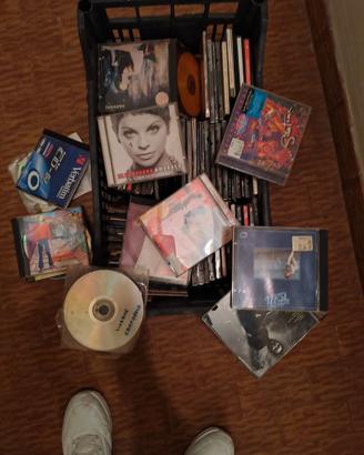 Oltre 100 CD vari