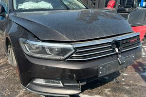Ricambi VW Passat 2017 Motore Buono