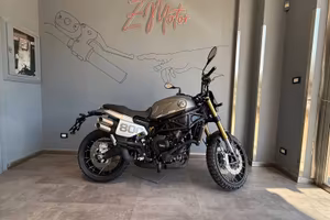 Benelli Leoncino 800 Trail