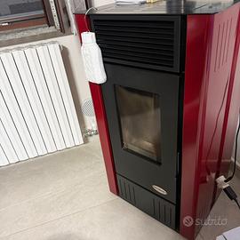 Stufa a pellet nuova