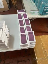 Iphone 18 pro max mini con sistema Android