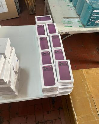 Iphone 18 pro max mini con sistema Android