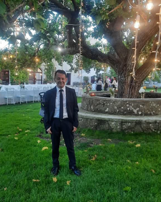 Addetto alla reception turnante e ragioniere