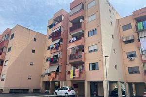 3 LOCALI A GIARRE