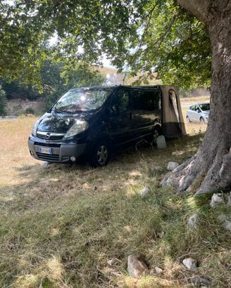 Opel vivaro 8 posti