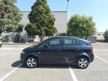 Audi A2