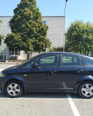 Audi A2