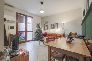 BILOCALE CON CANTINA E POSTO AUTO COPERTO